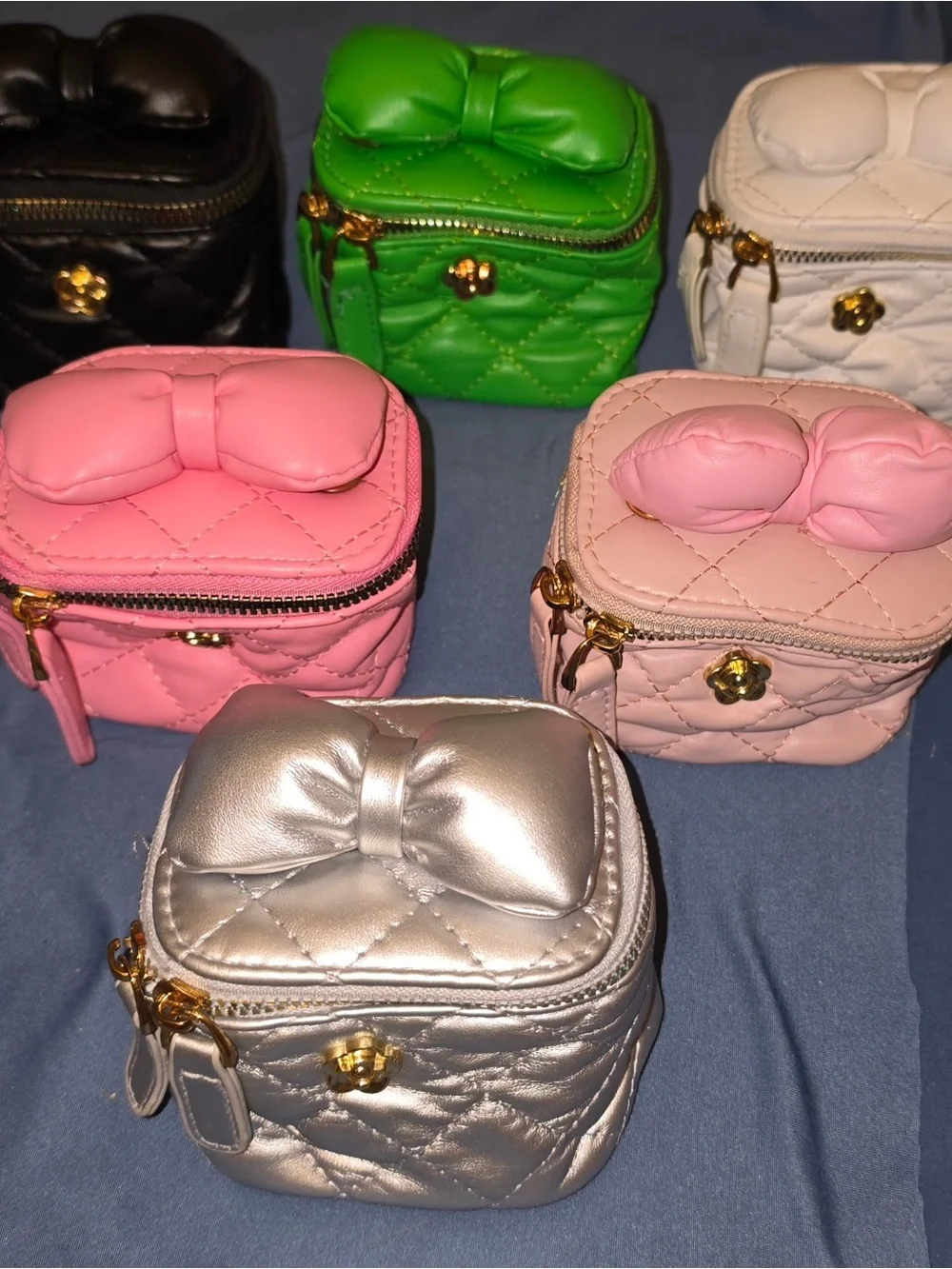 Mini Quilted Bow Jewelry Case - Silver